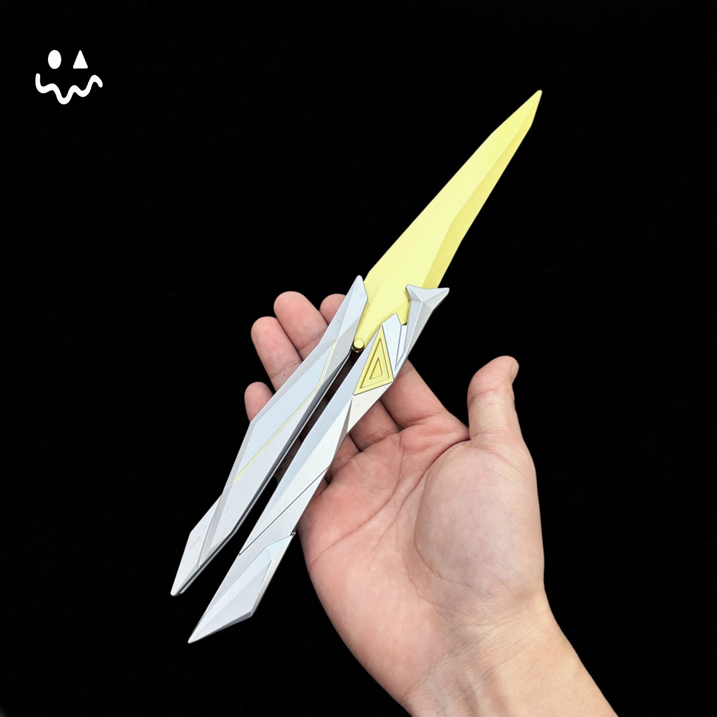 27CM/10.6" High-quality Singularity 2.0 Butterfly Knife Metal Replica