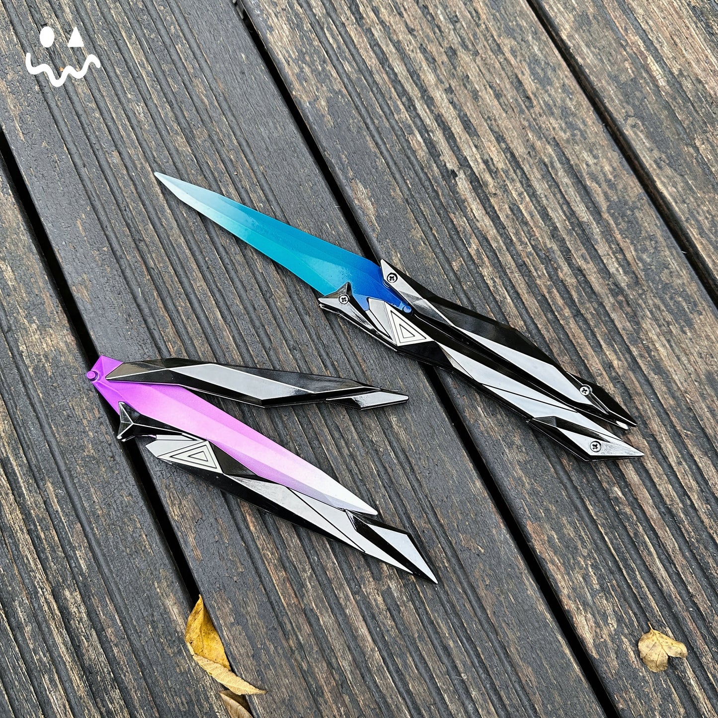 27CM/10.6" High-quality Singularity 2.0 Butterfly Knife Metal Replica