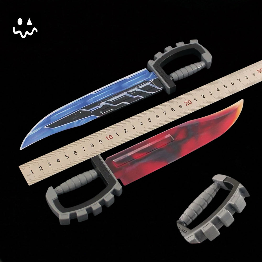 Assault Knife in Call Of Duty Metal Replica