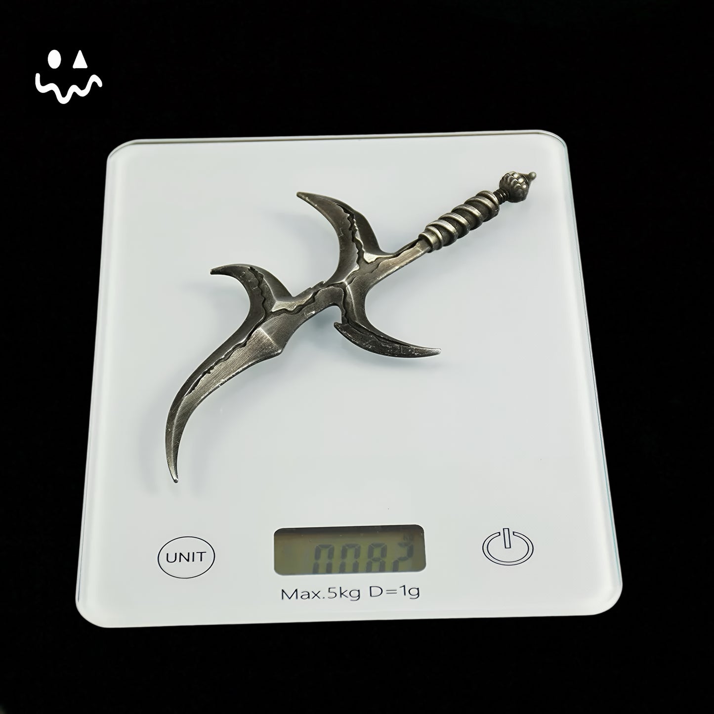 ER Black Knife Metal Miniature For Display