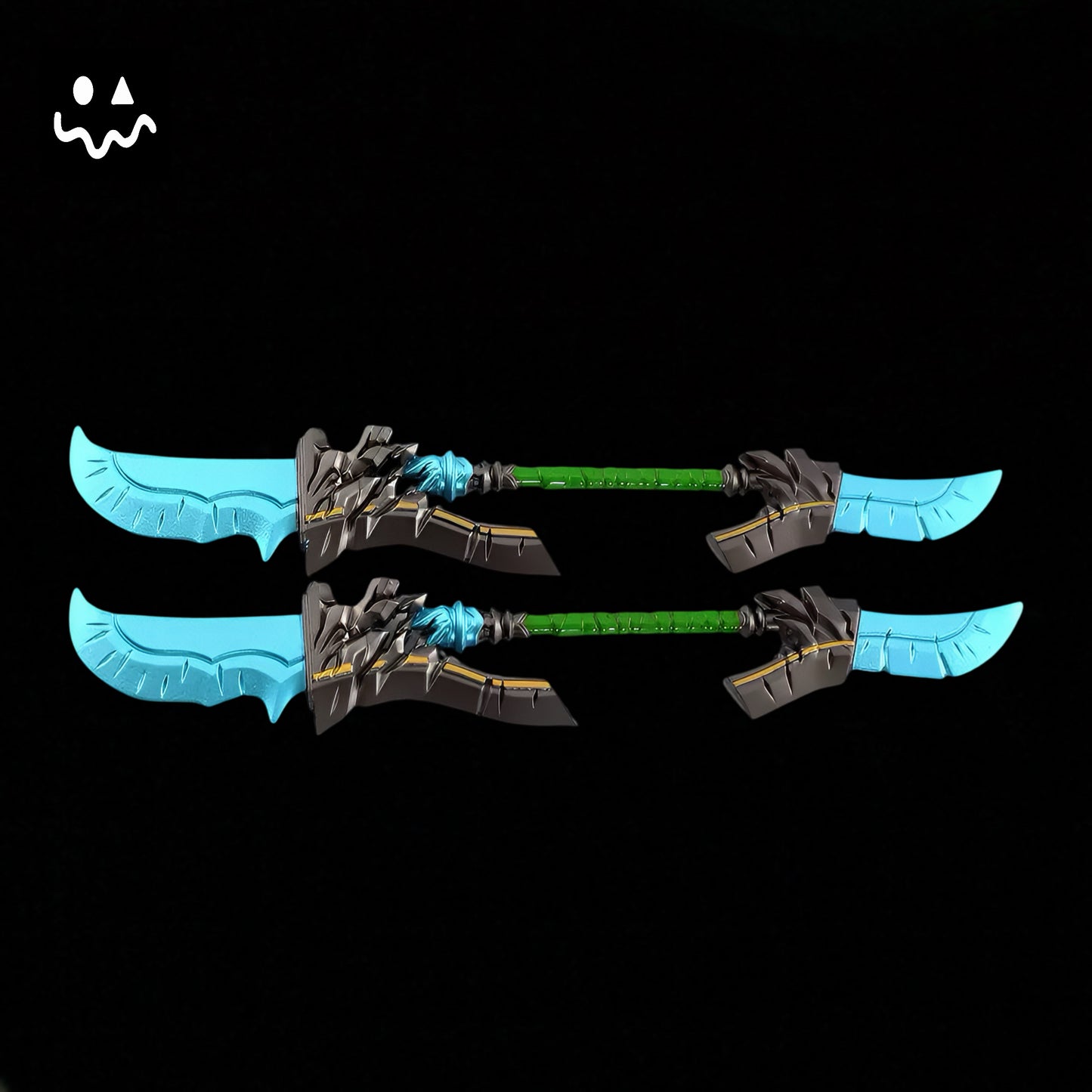 WOW Cloudsong Glaive Metal Replicas A Pair