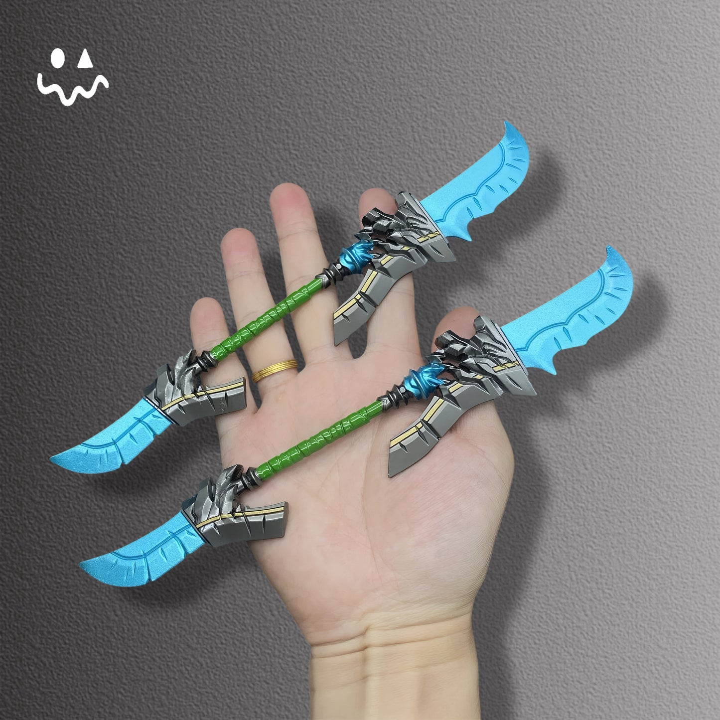 WOW Cloudsong Glaive Metal Replicas A Pair
