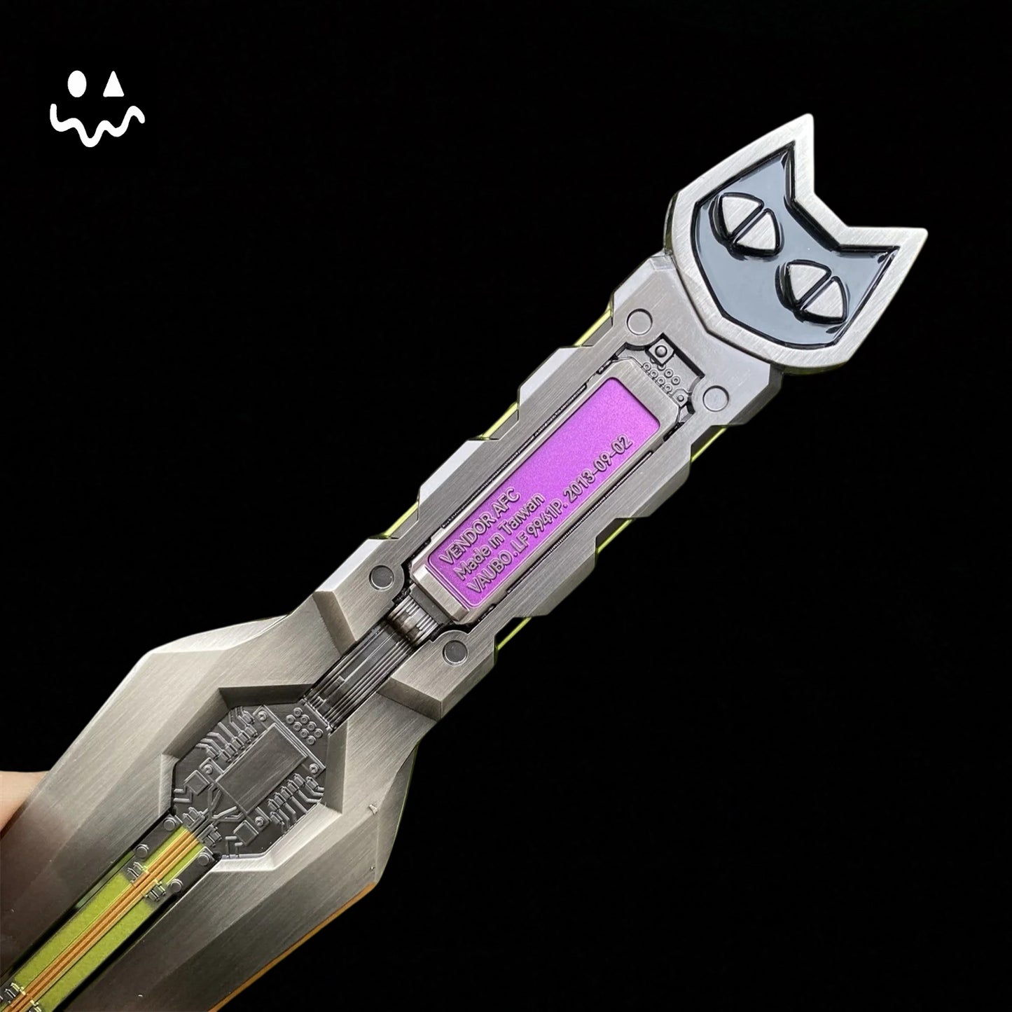 Delta Force Hackclaw Data Knife Metal Replica