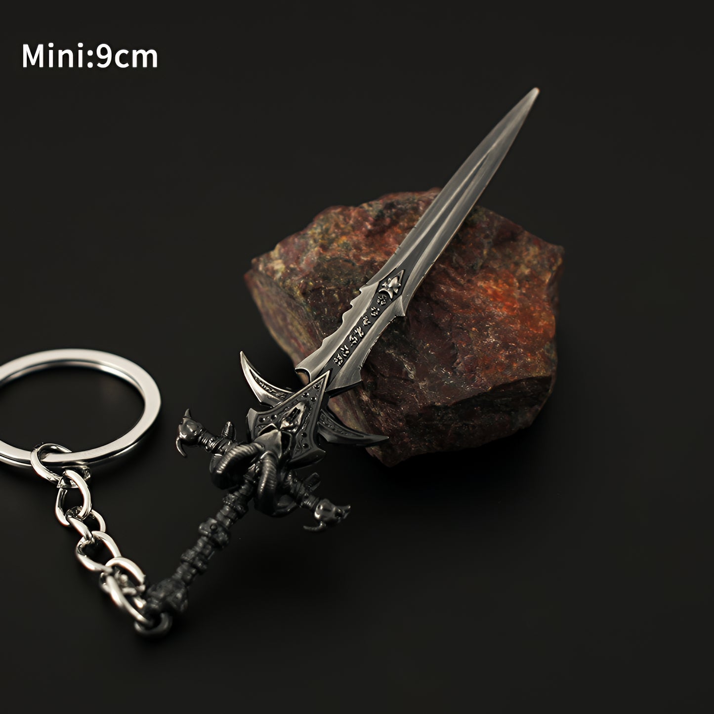 WOW Mini Frostmourne Metal Weapons Keychain Pendant