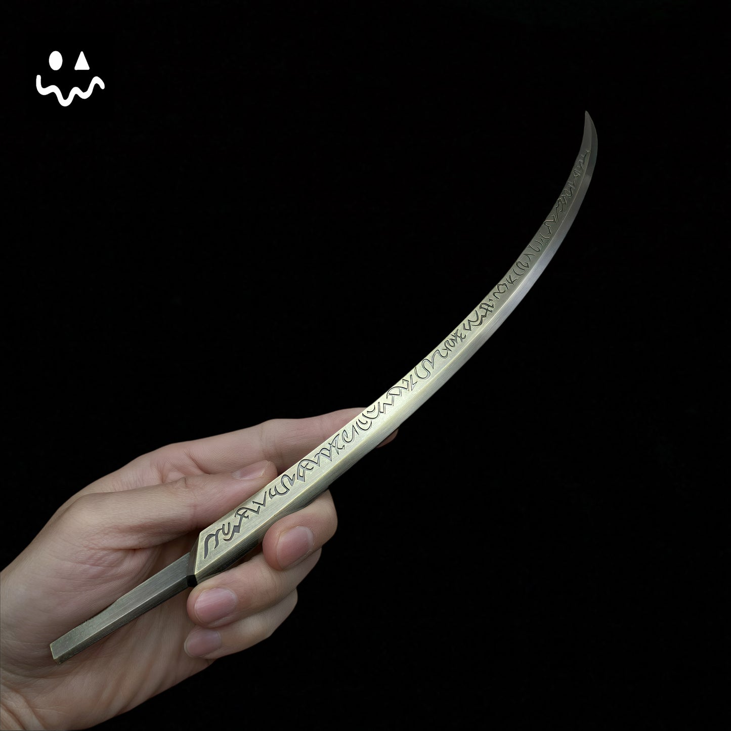 ER Hand of Malenia Metal Miniature Gift Box