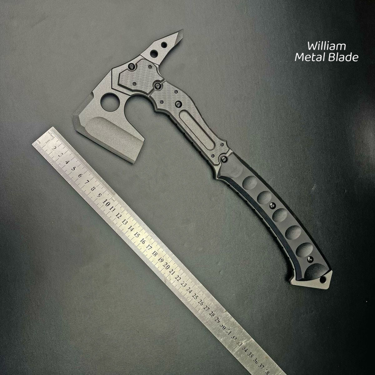 Handmade Steel Re9 Leon Tactical Axe Full Configuration Edition