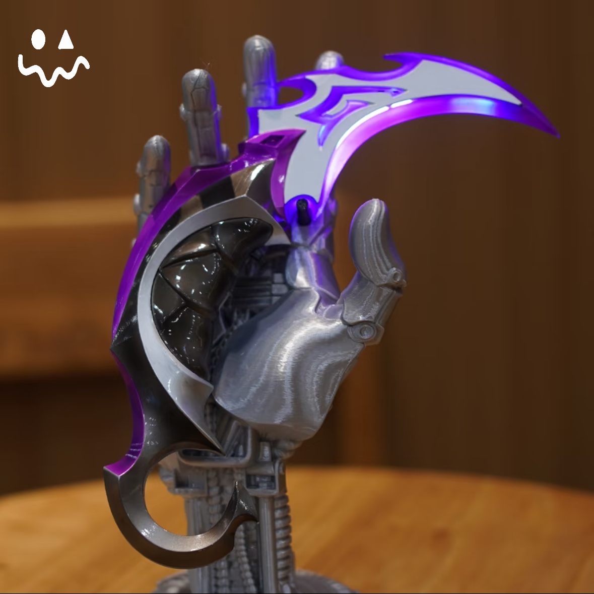 High-quality Reaver Karambit Luna's Descent 3D Night Lamp