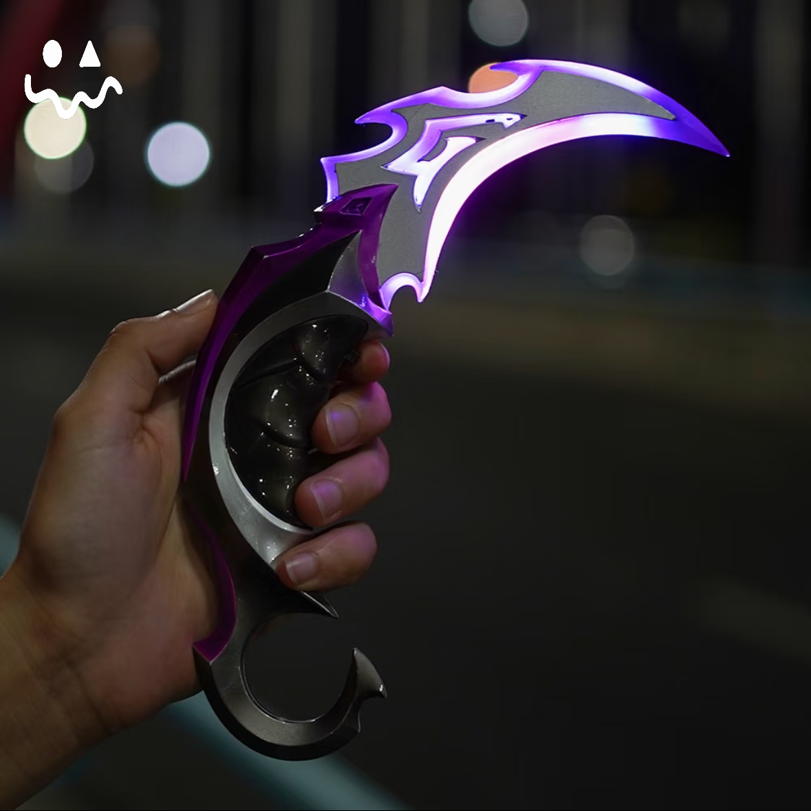 High-quality Reaver Karambit Luna's Descent 3D Night Lamp