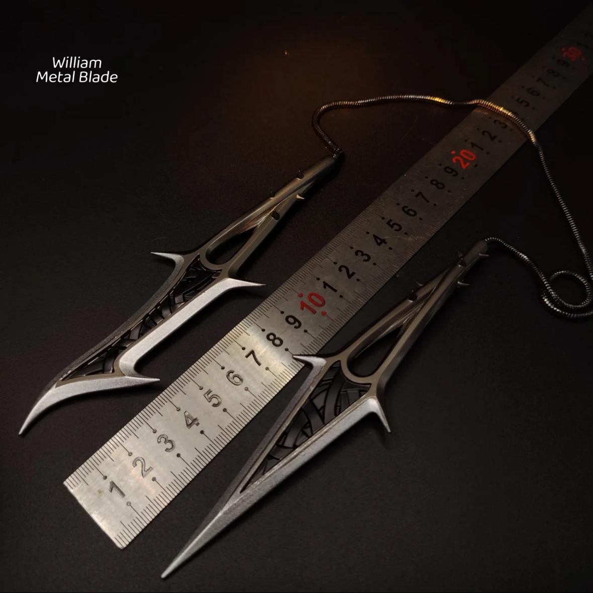 16CM/6.29" Blackthorn Blades Metal Mini Replica