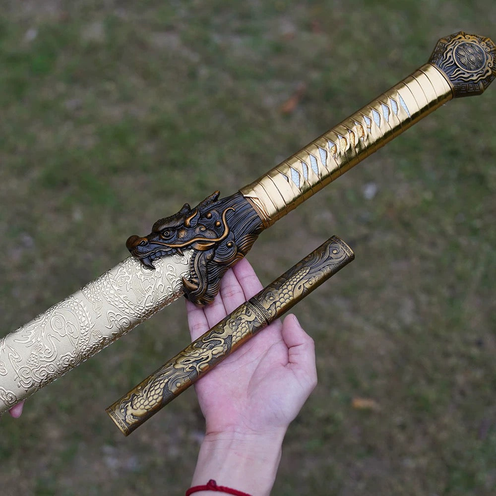 Life-size Chinese Embroidery Spring Knife