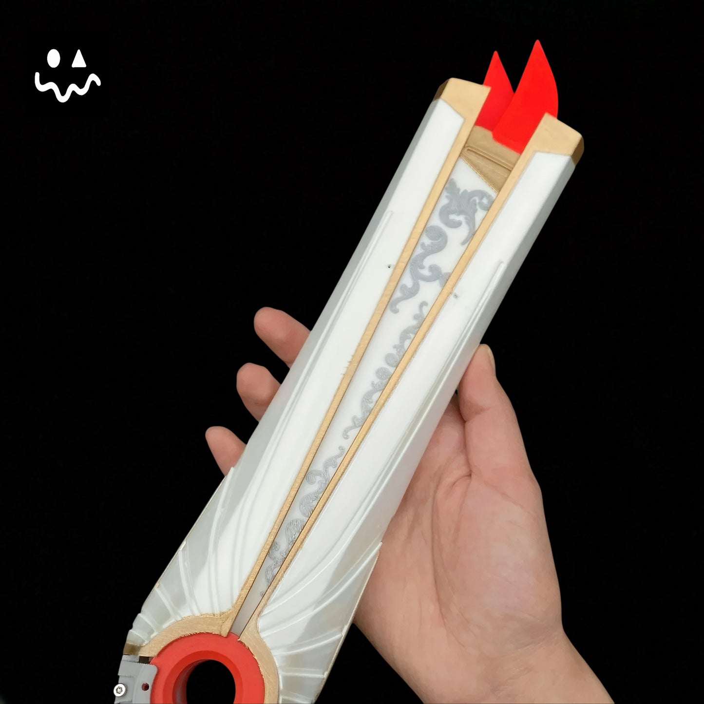 Loba Fan Loba Heirloom Life-size Resin Replica