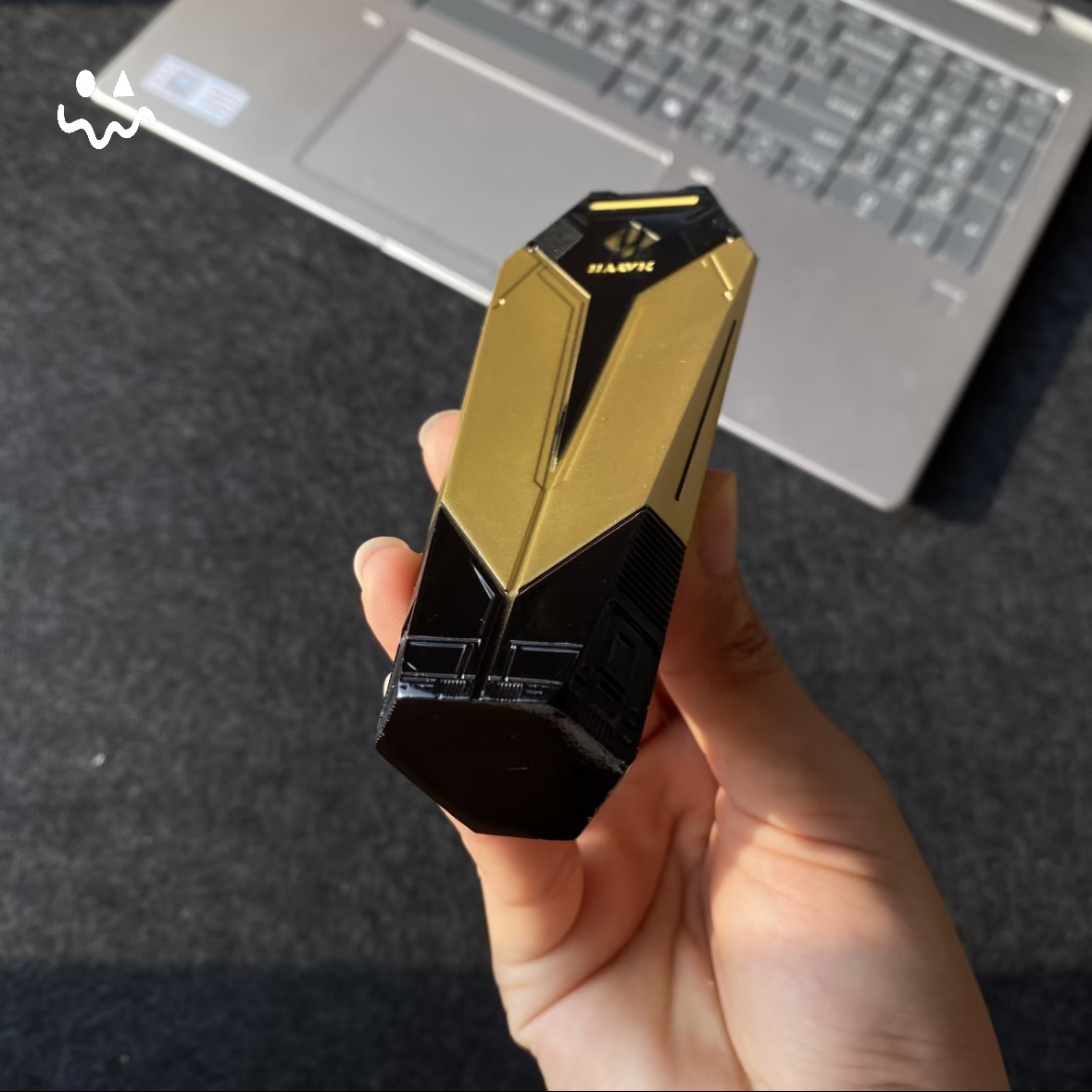 Metal 3D Mandel Brick Replica