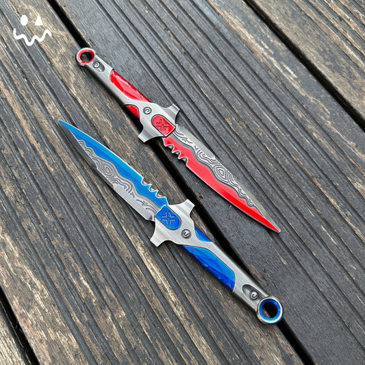 Metal High-quality VCT Knife Life Size Replica Luminous Version