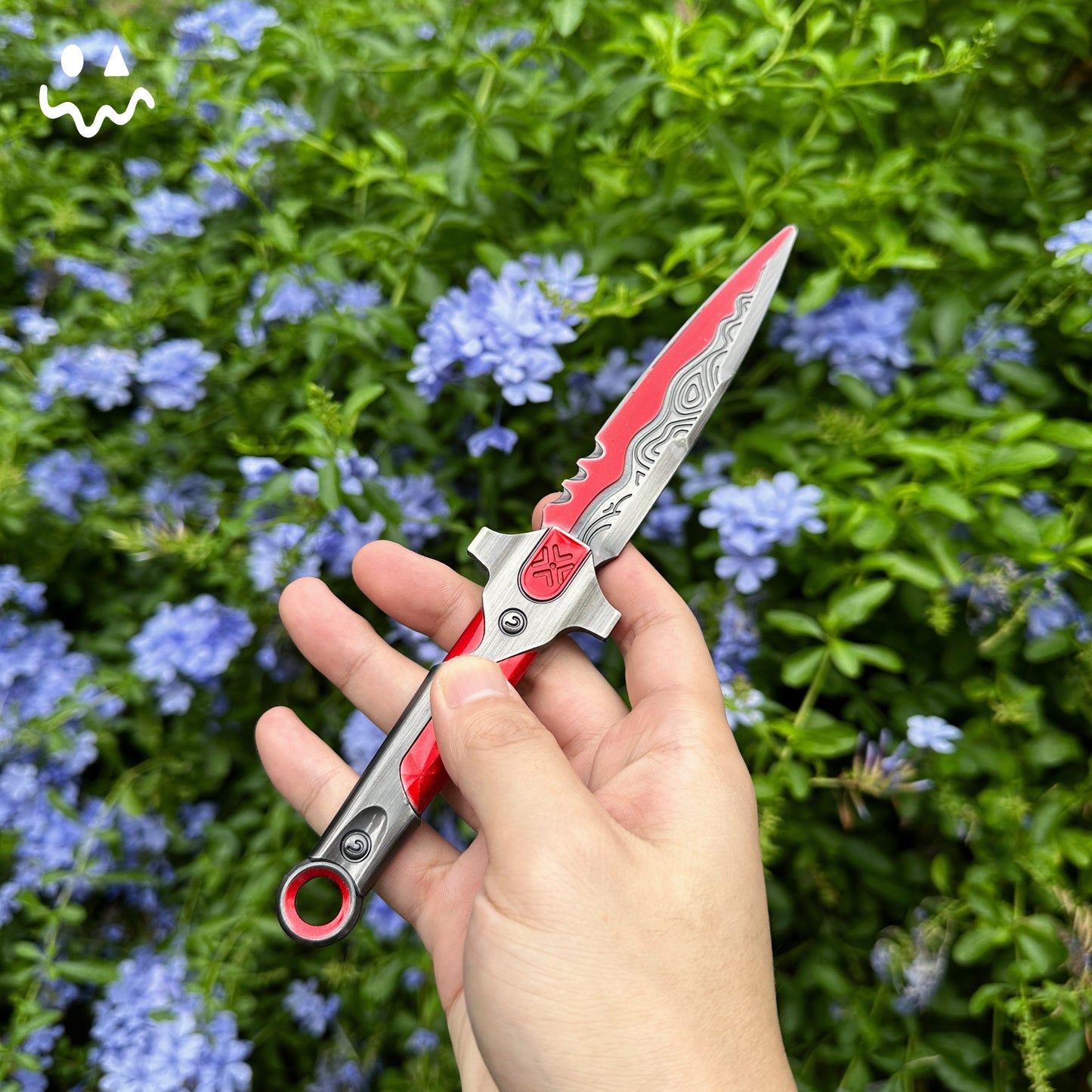 Metal High-quality VCT Knife Life Size Replica Luminous Version
