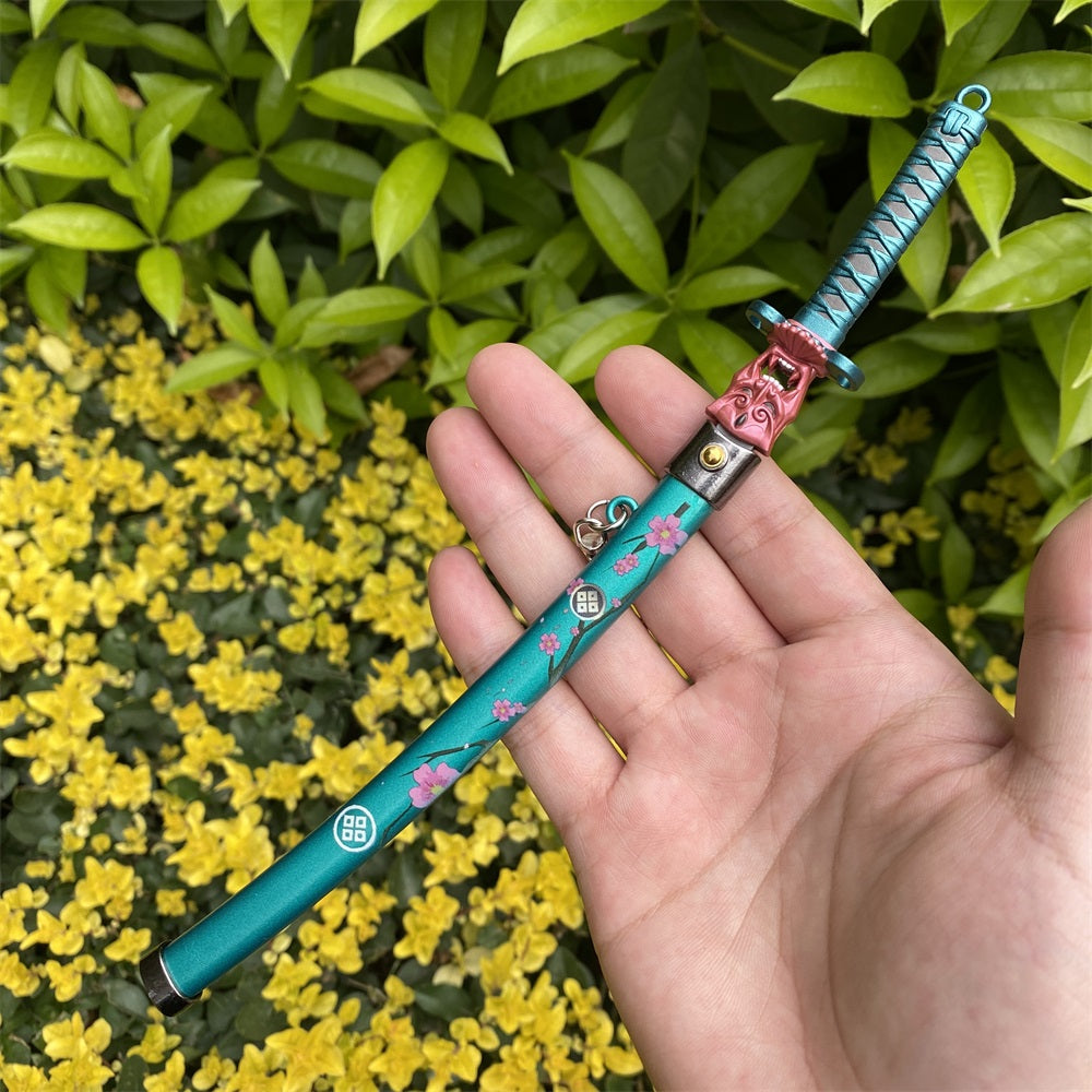 Metal Onimaru Kunitsuna Sword Katana Replica 4 In 1 Pack