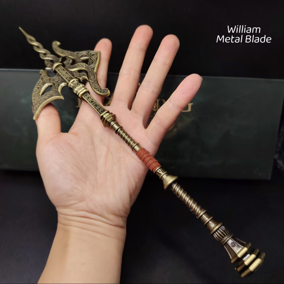 Soul Game Tree Sentinel Golden Halberd Metal Craft For Collection