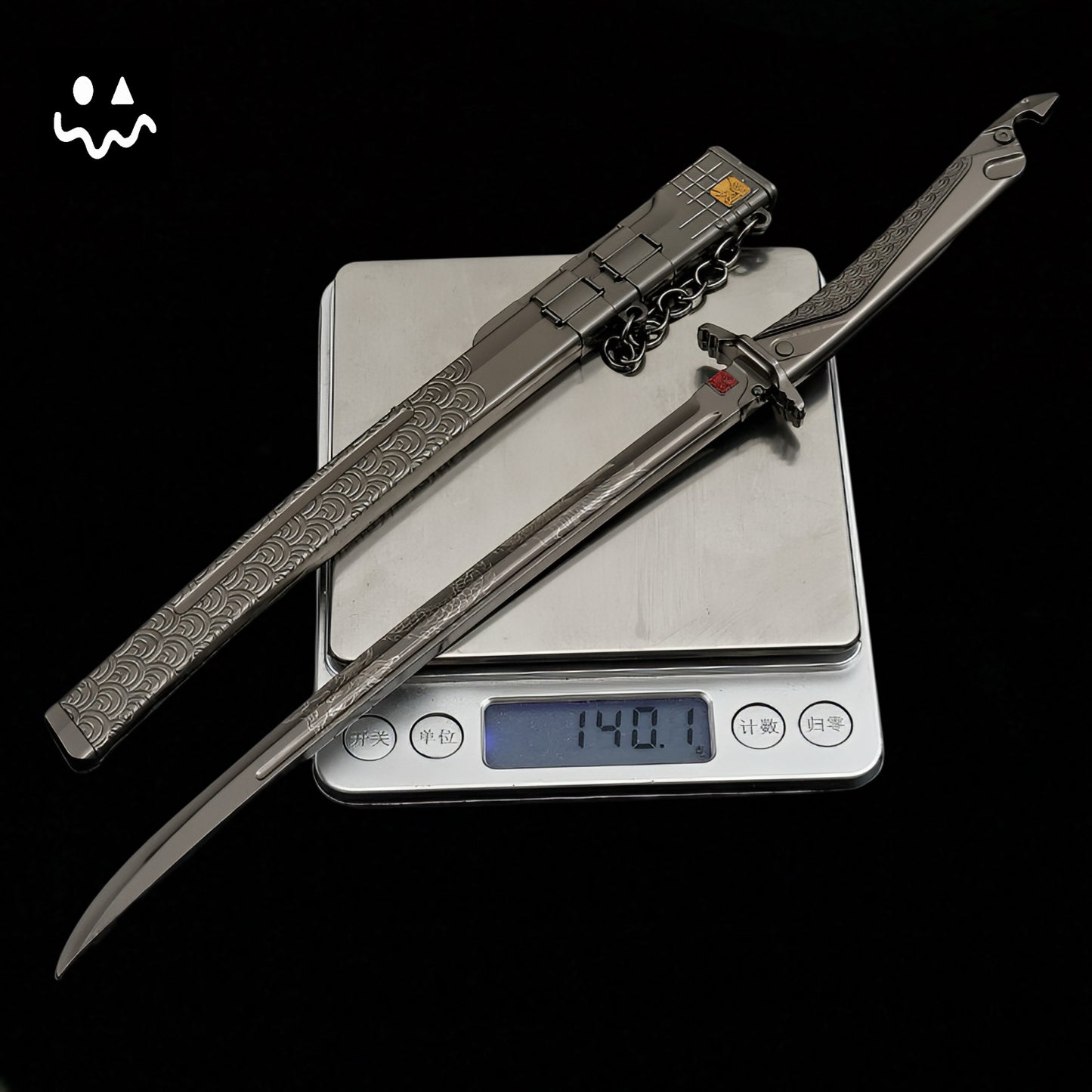 Arena Breakout 30CM/11.8" Game Embroidered Spring Blade Metal Prop