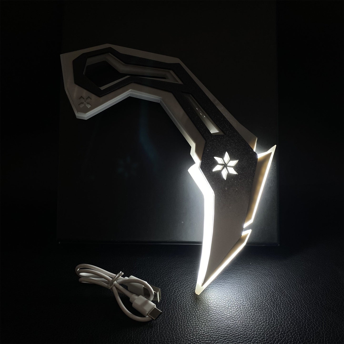 VCT Acrylic Karambit Night Lamp Replica 4 Colors