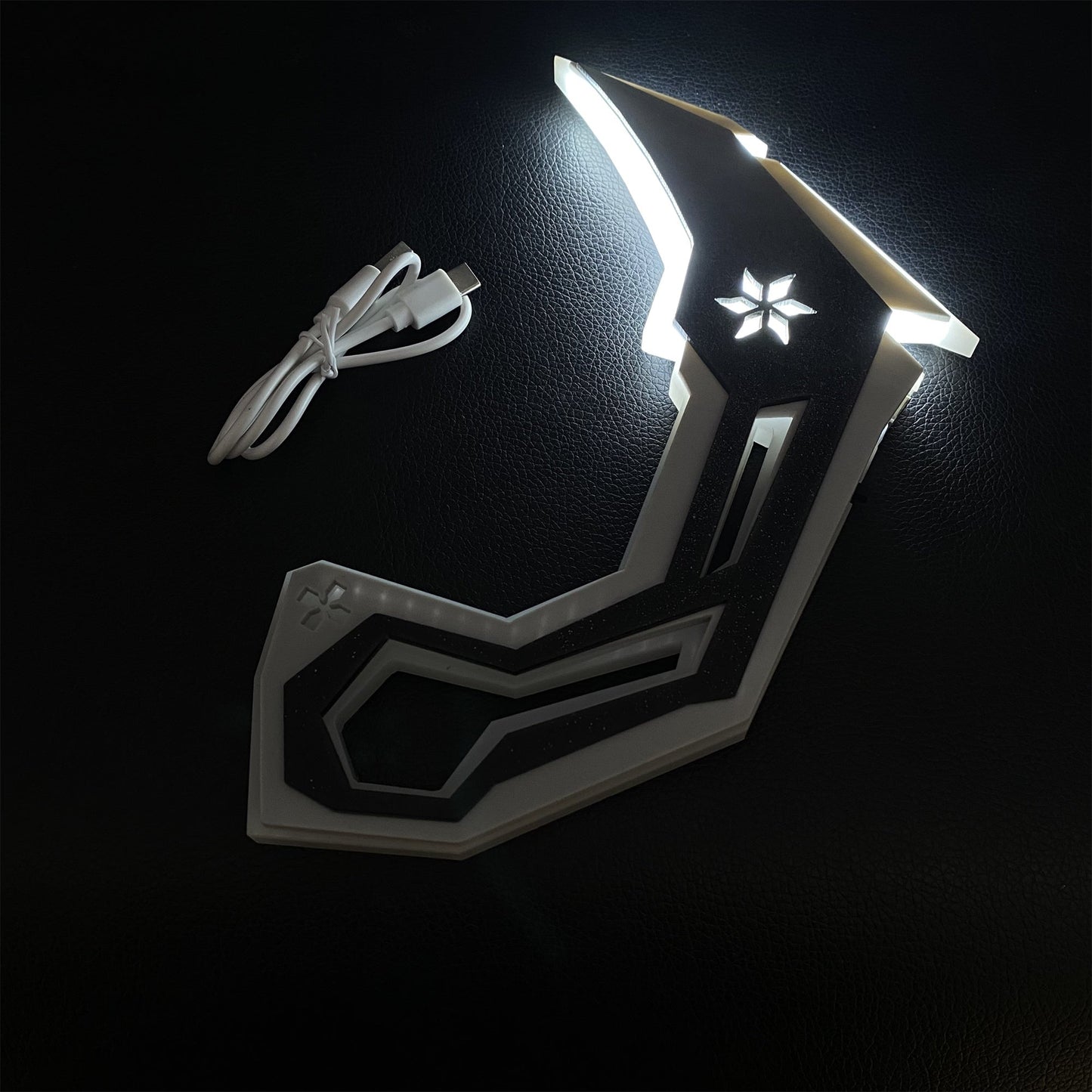 VCT Acrylic Karambit Night Lamp Replica 4 Colors