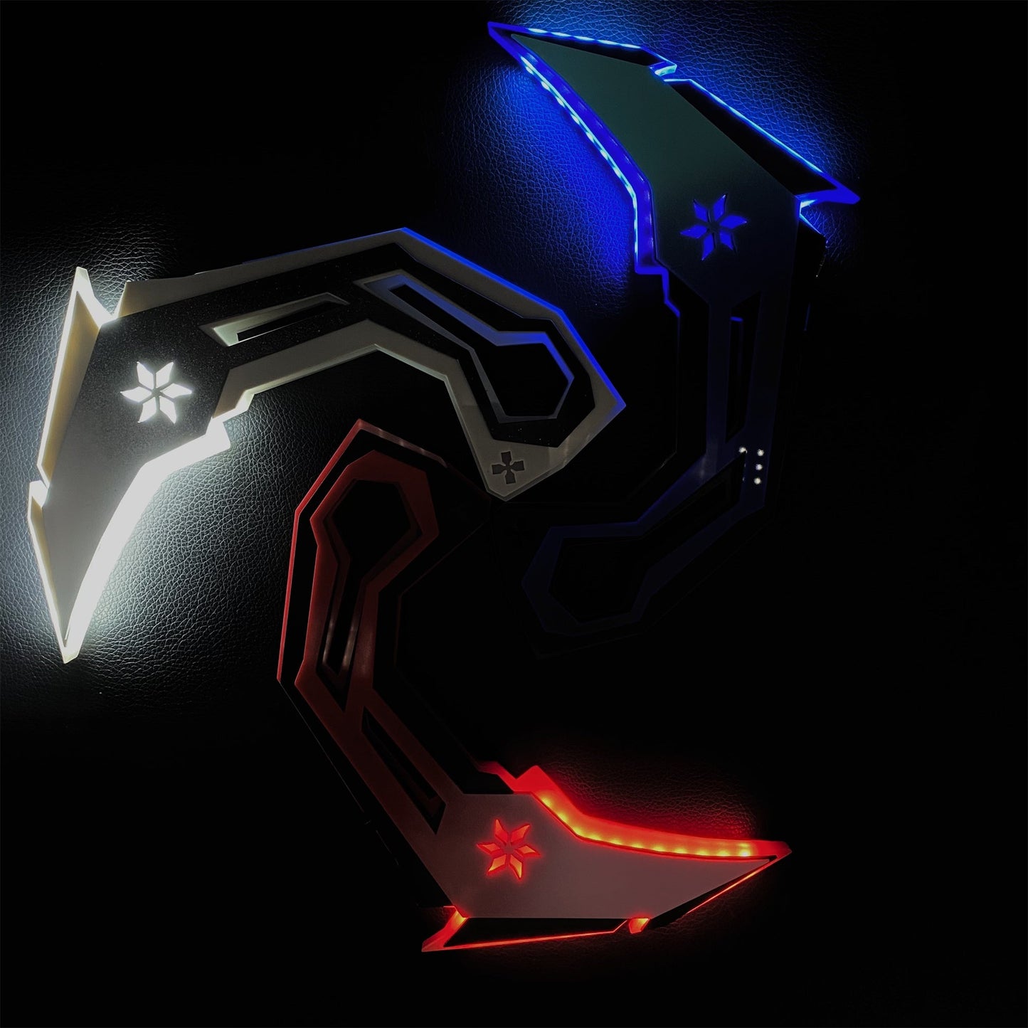 VCT Acrylic Karambit Night Lamp Replica 4 Colors