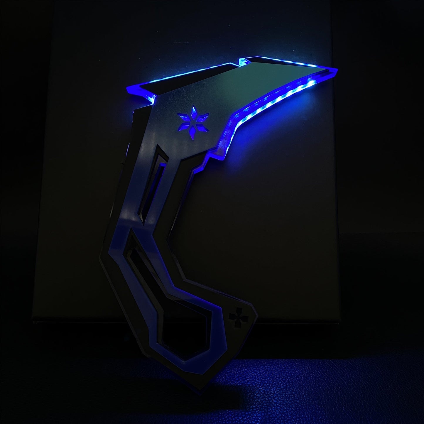 VCT Acrylic Karambit Night Lamp Replica 4 Colors