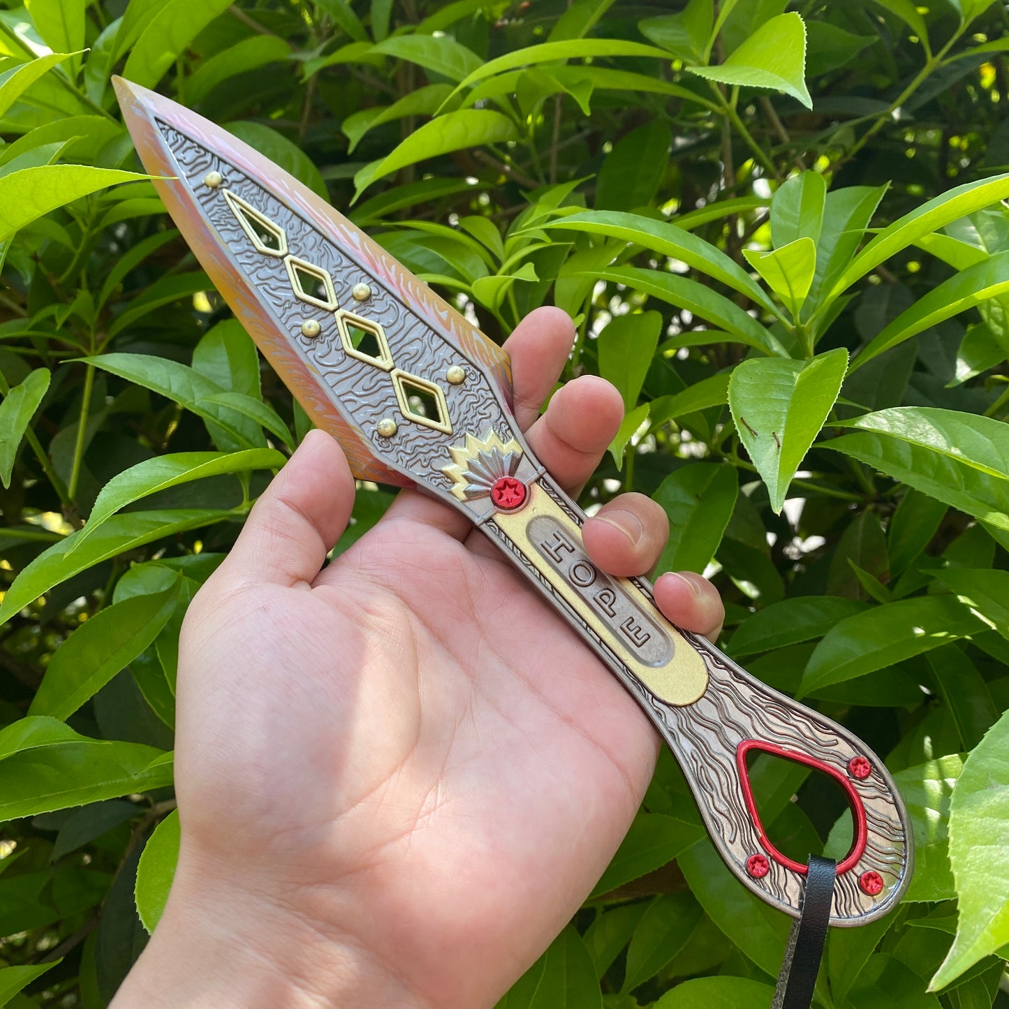 Wraith Heirloom New The Last Hope Skin Metal Replica