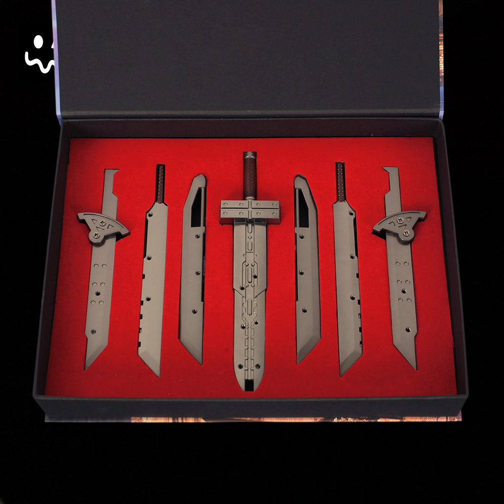 Cloud Strife's Fusion Assembled Sword Gift Box