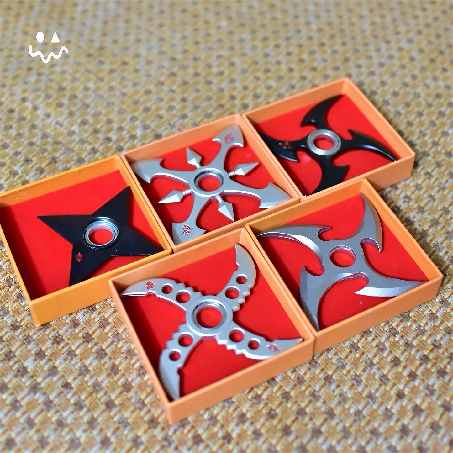 Hot Ninja Anime Sharingan Shuriken Toy Model Metal Peripheral