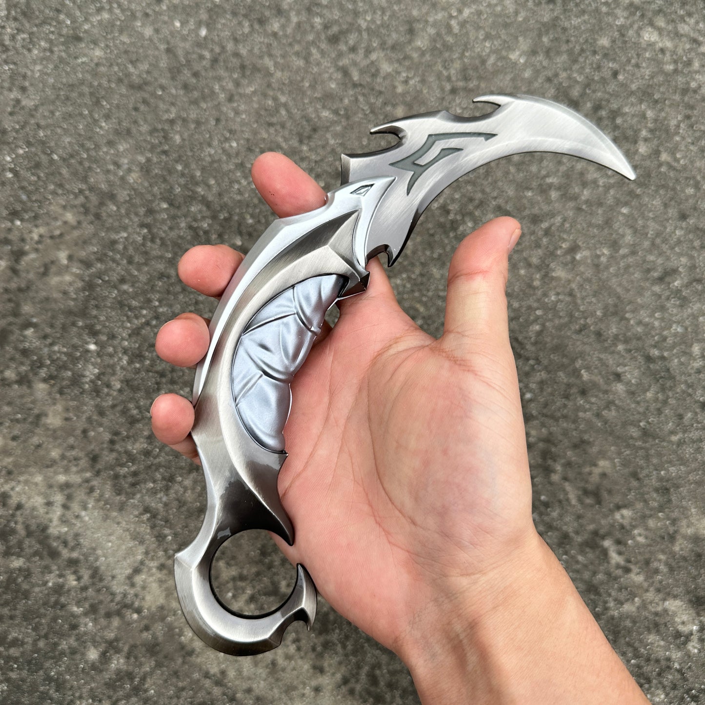 Reaver Karambit Metal Blunt Blade Trainer Cosplay Prop Game Replica