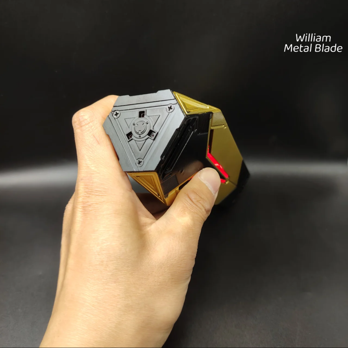 16 CM/6.2" Metal 3D Mandel Brick Replica Luminous version