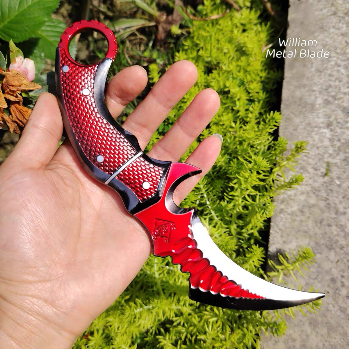 22cm/8.6" Delta Force Fiery Owl Karambit Metal Replica