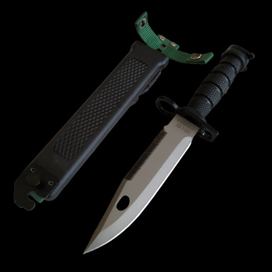 Pioneer Multifunctional Outdoor Adventure Tactical Knife