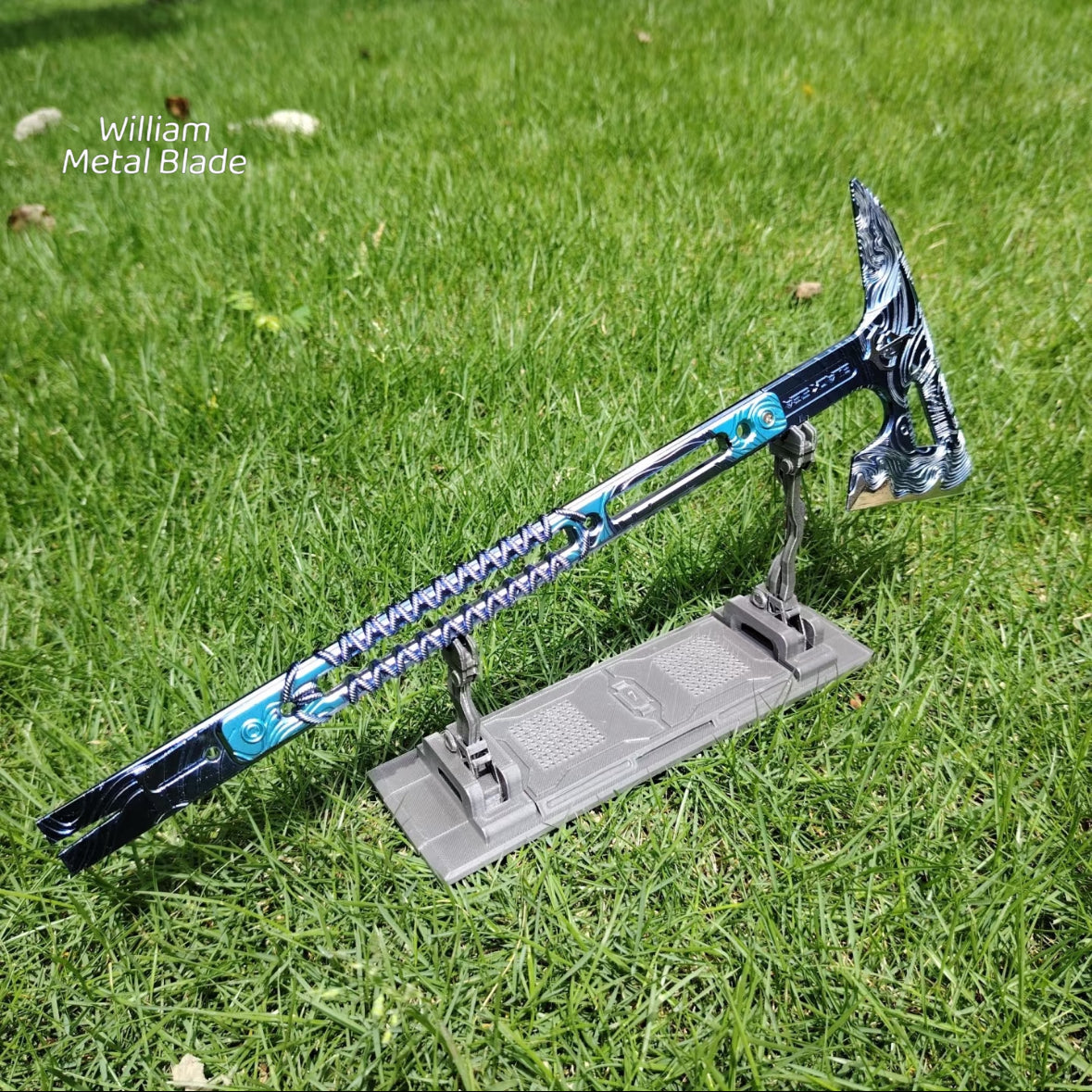 35CM/8.6" DF Black Sea Tactical Axe Metal Replica