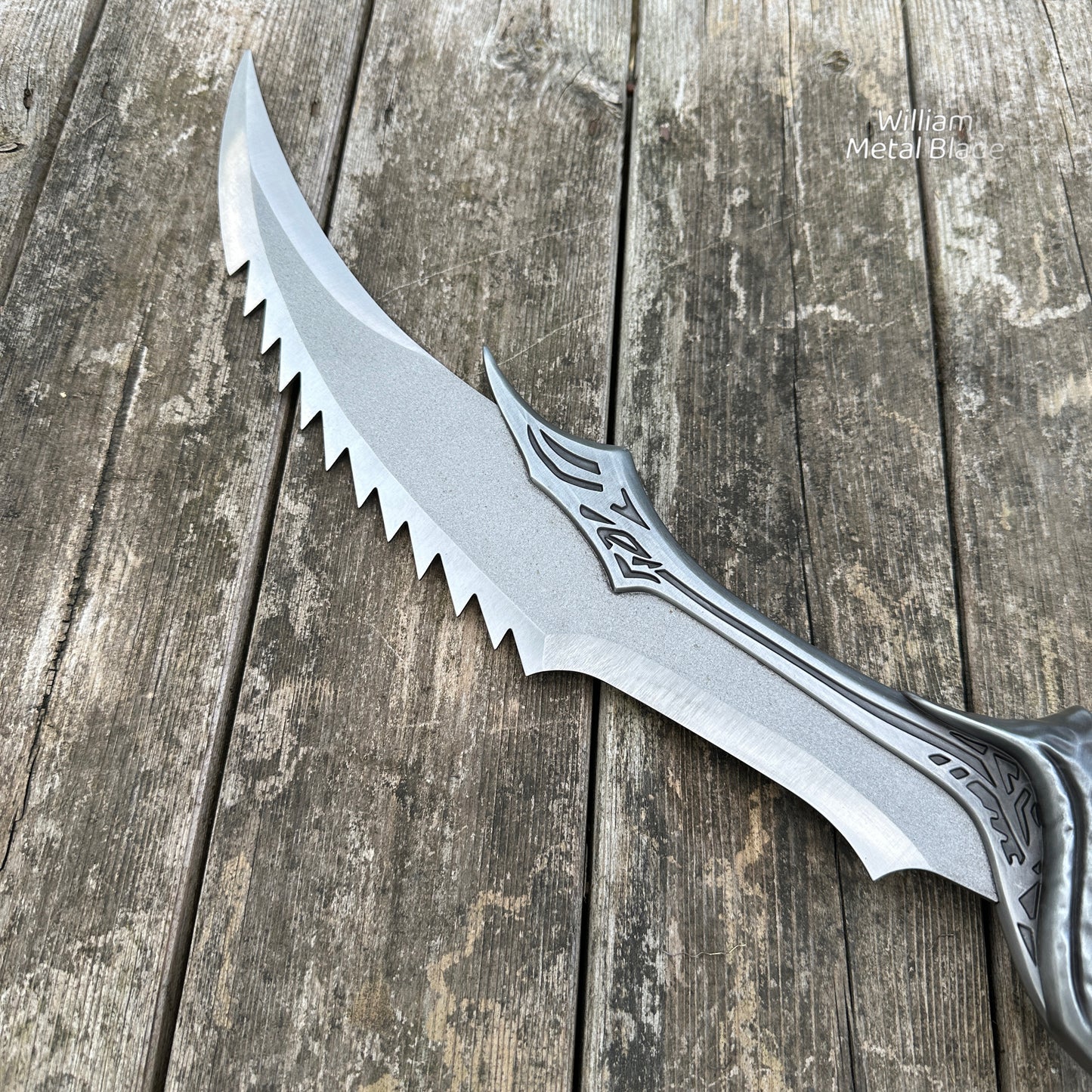 57CM/22.4" Skyrim Game Weapon New Daedric Sword Blunt Metal Replica