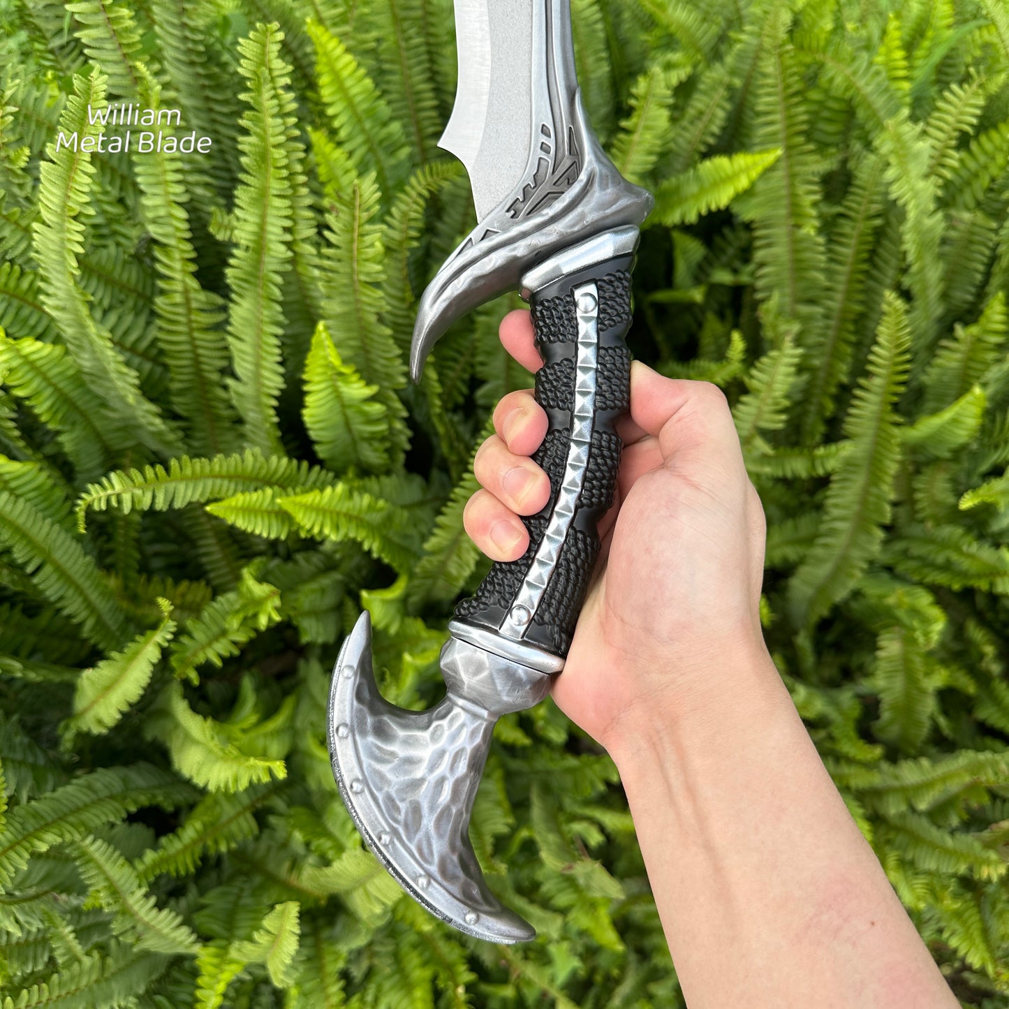 57CM/22.4" Skyrim Game Weapon New Daedric Sword Blunt Metal Replica