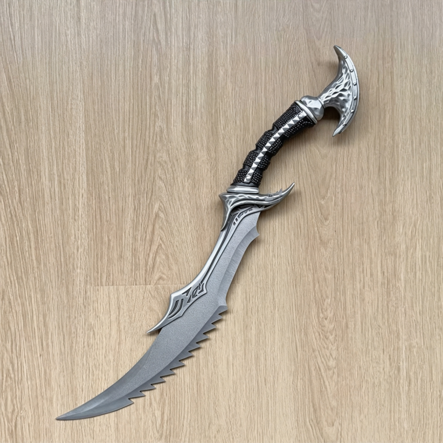 57CM/22.4" Skyrim Game Weapon New Daedric Sword Blunt Metal Replica