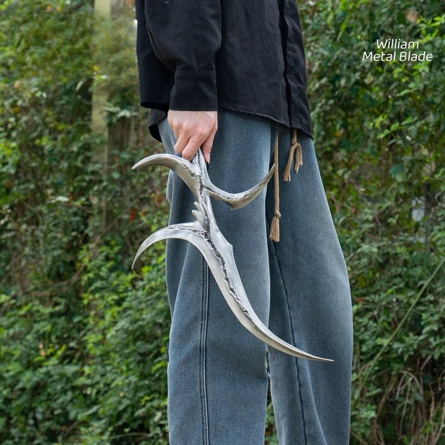 58CM/22.8" Elden Ring Black Knife Aluminum Alloy one-piece molding Replica