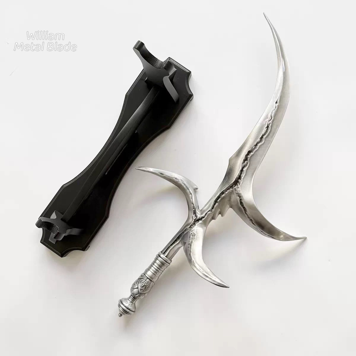 58CM/22.8" Elden Ring Black Knife Aluminum Alloy one-piece molding Replica