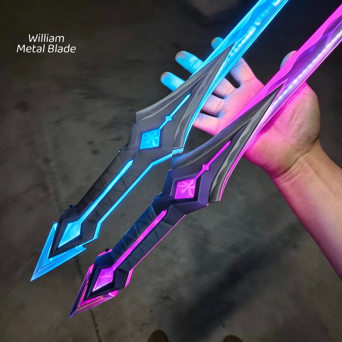 70cm/27.5" Kuronami 2.0 Knife 3D Night