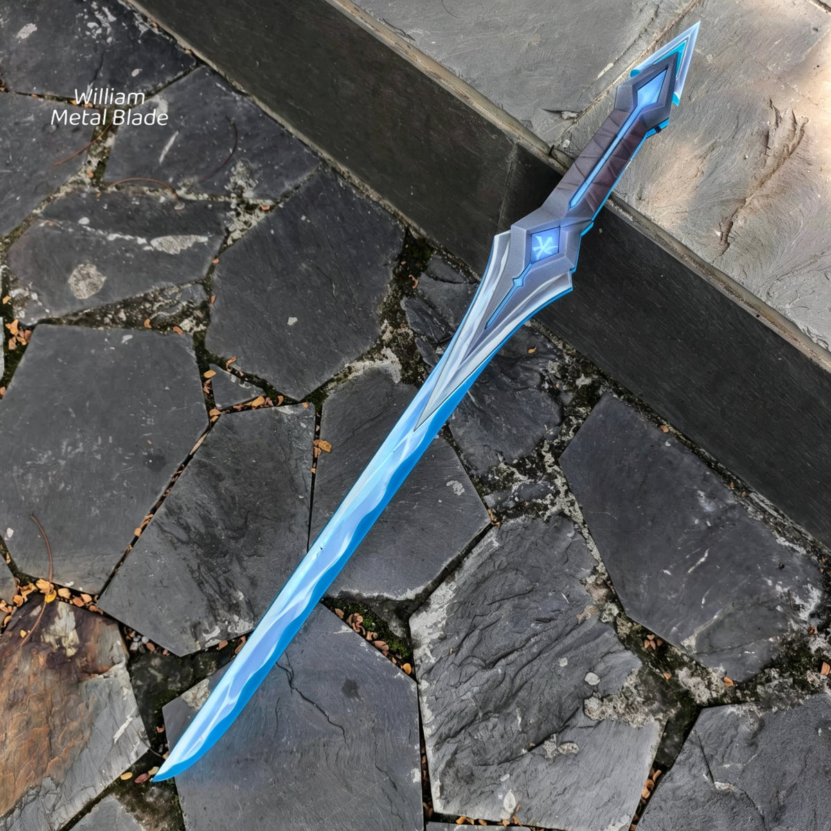 70cm/27.5" Kuronami 2.0 Knife 3D Night