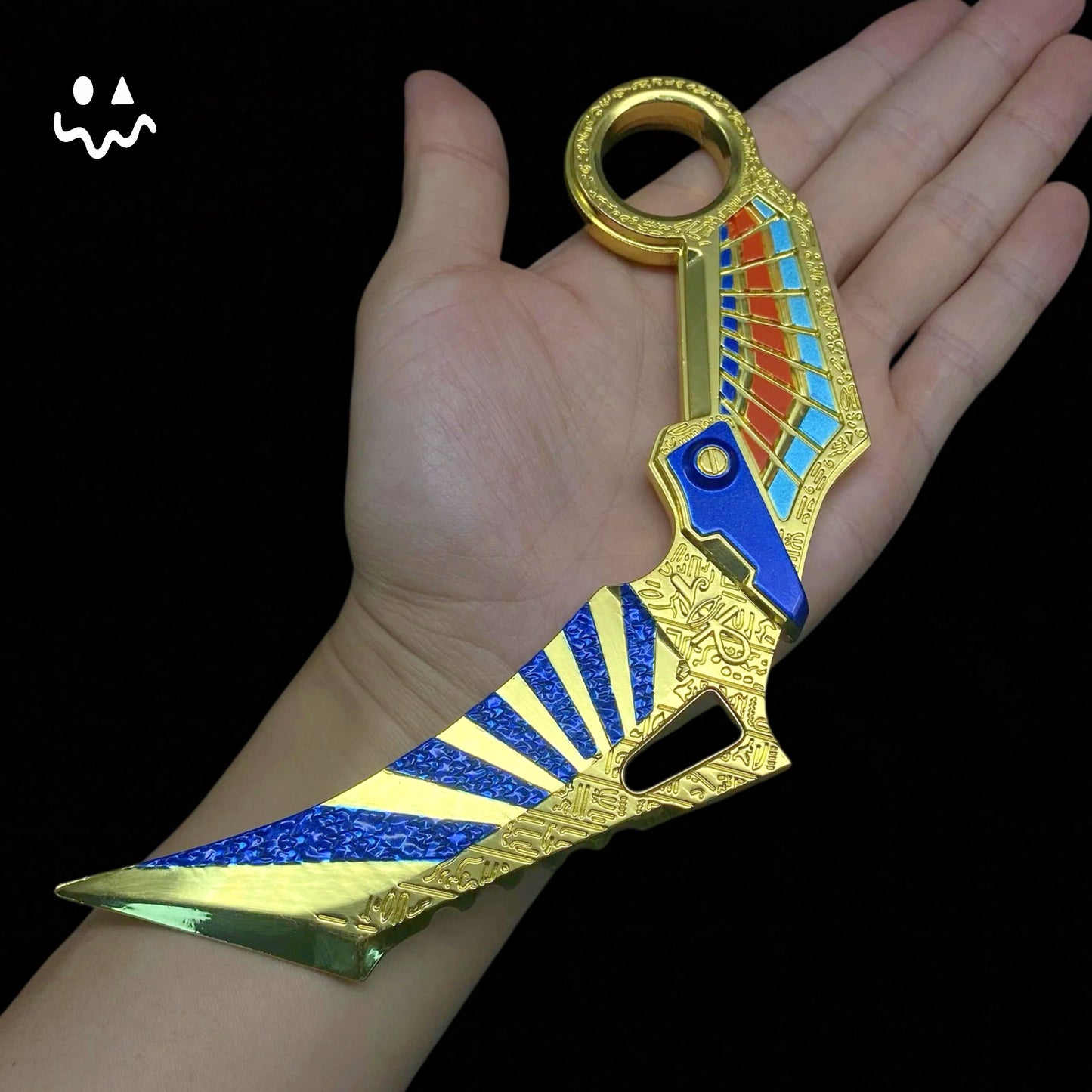 Arena Breakout Claws Of Vast Sky Metal Replica