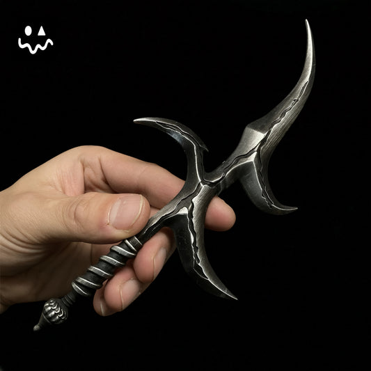 ER Black Knife Metal Miniature For Display