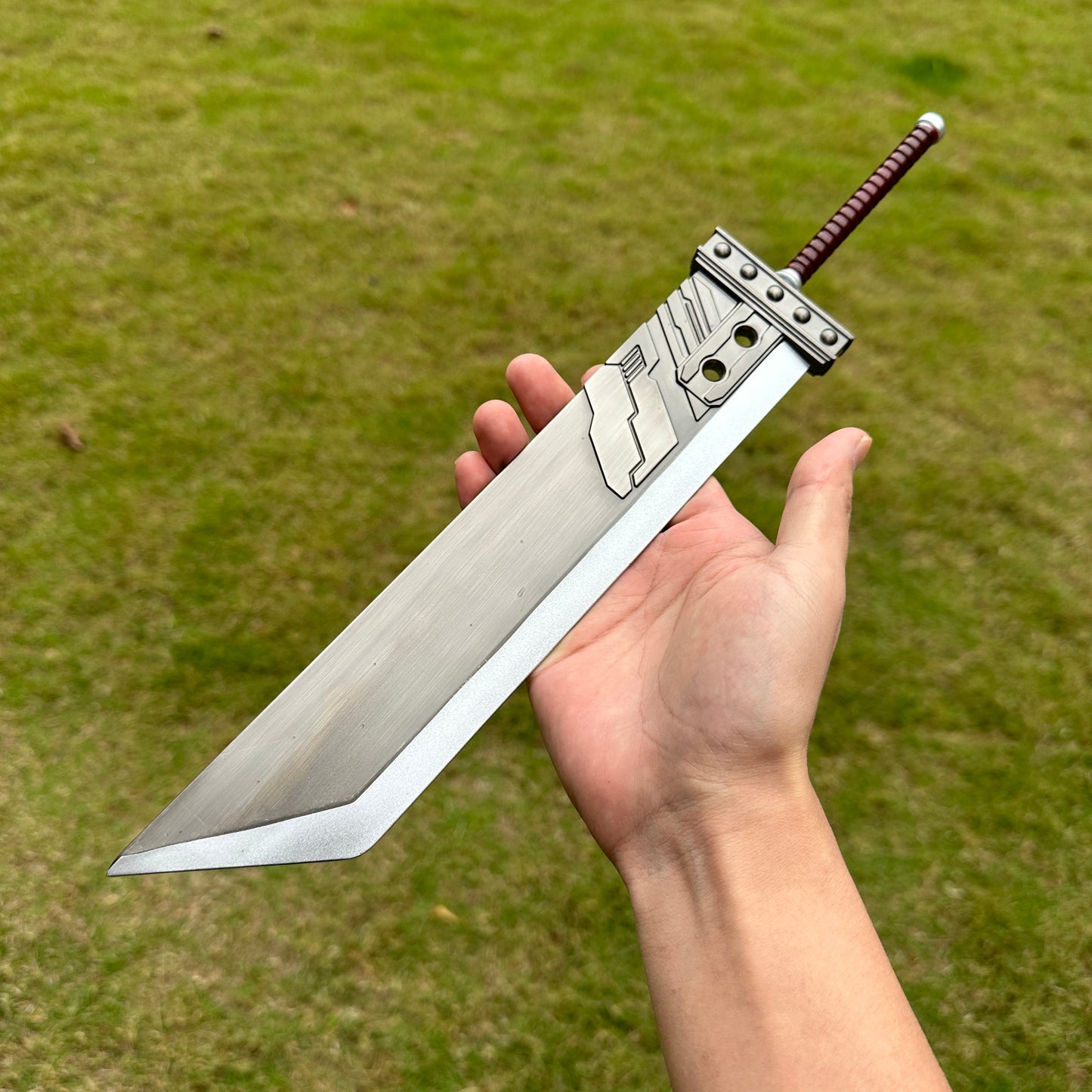 Cloud's Buster Sword