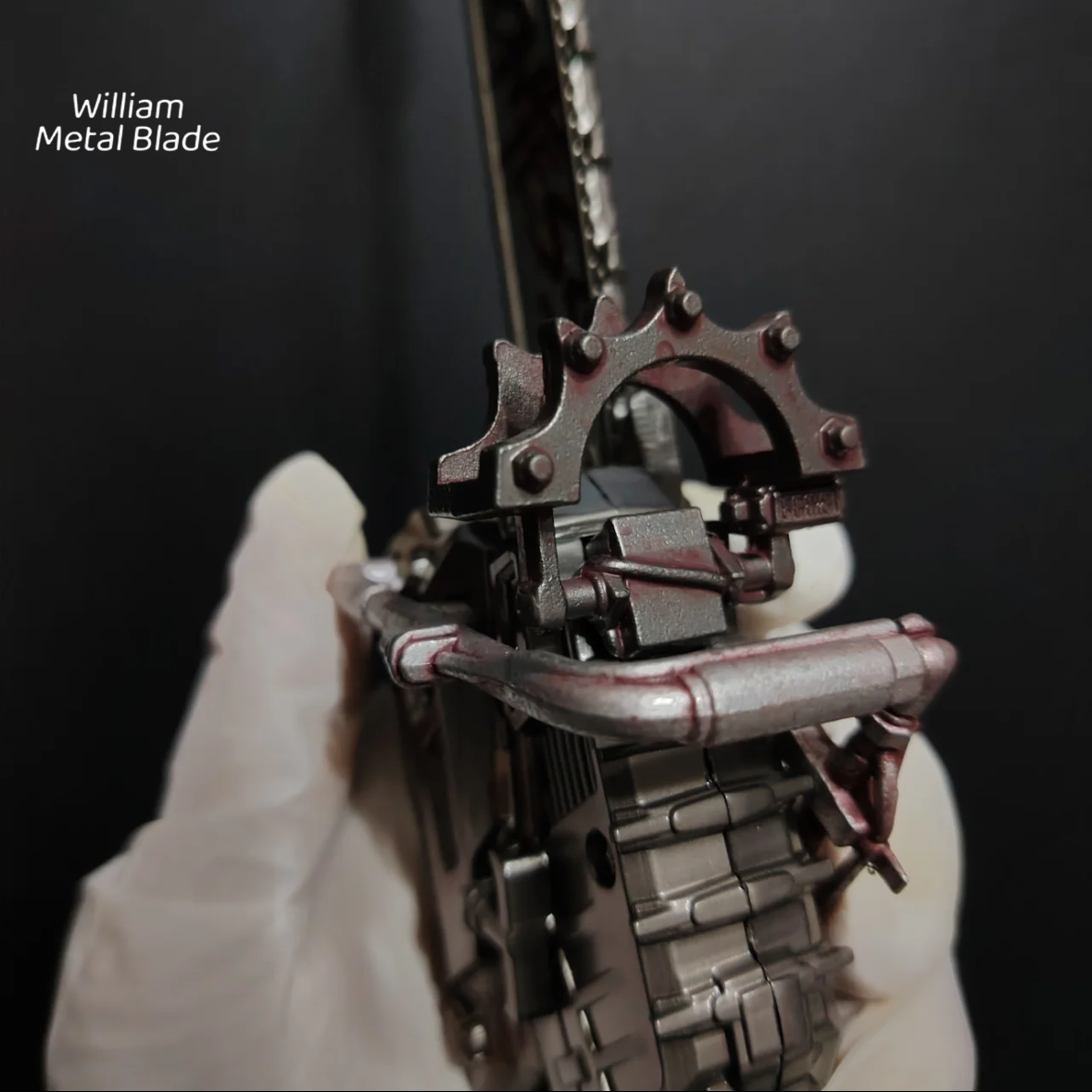 DF Game 25CM Cool Chainsaw Weapon Metal Replica