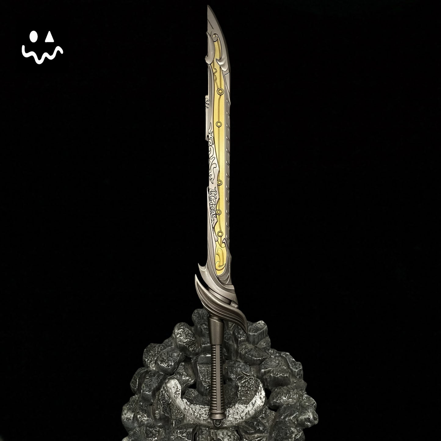 29CM/11.4" NB Metal Dark Pattern Startling Hung Knife Replica