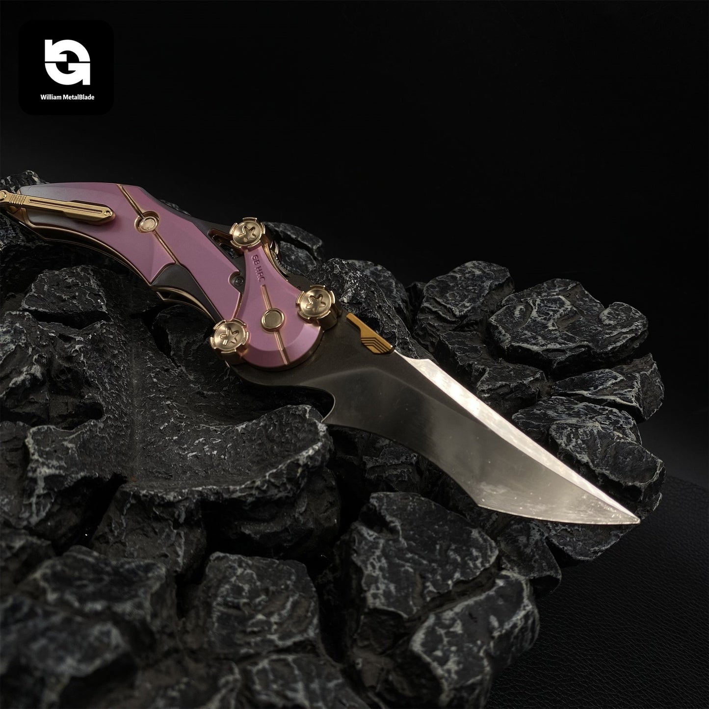 Delta Blade Of Mercy Folding Knife Blunt Blade Metal Replica