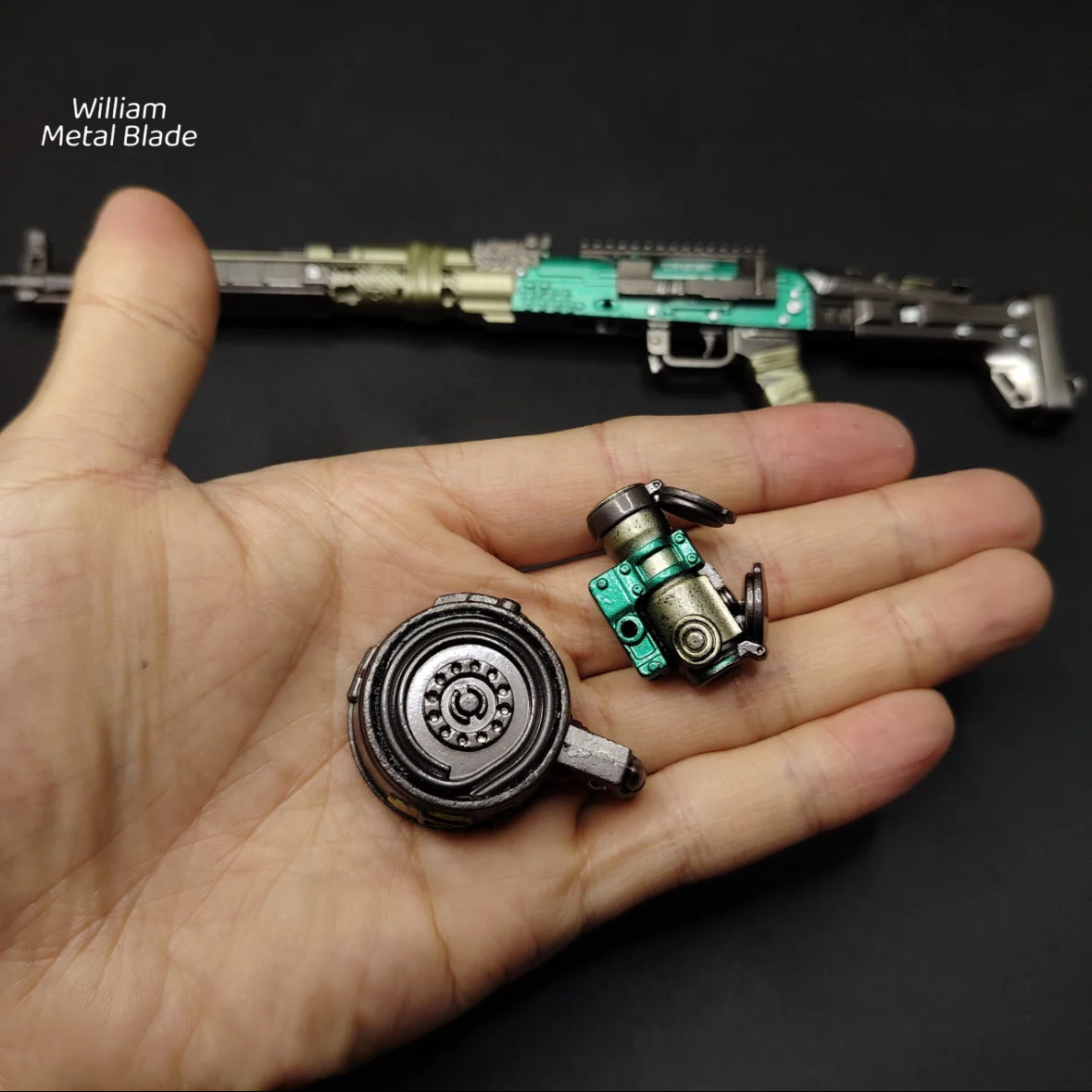 Delta Force AKM Assault Rifle Metal Miniature