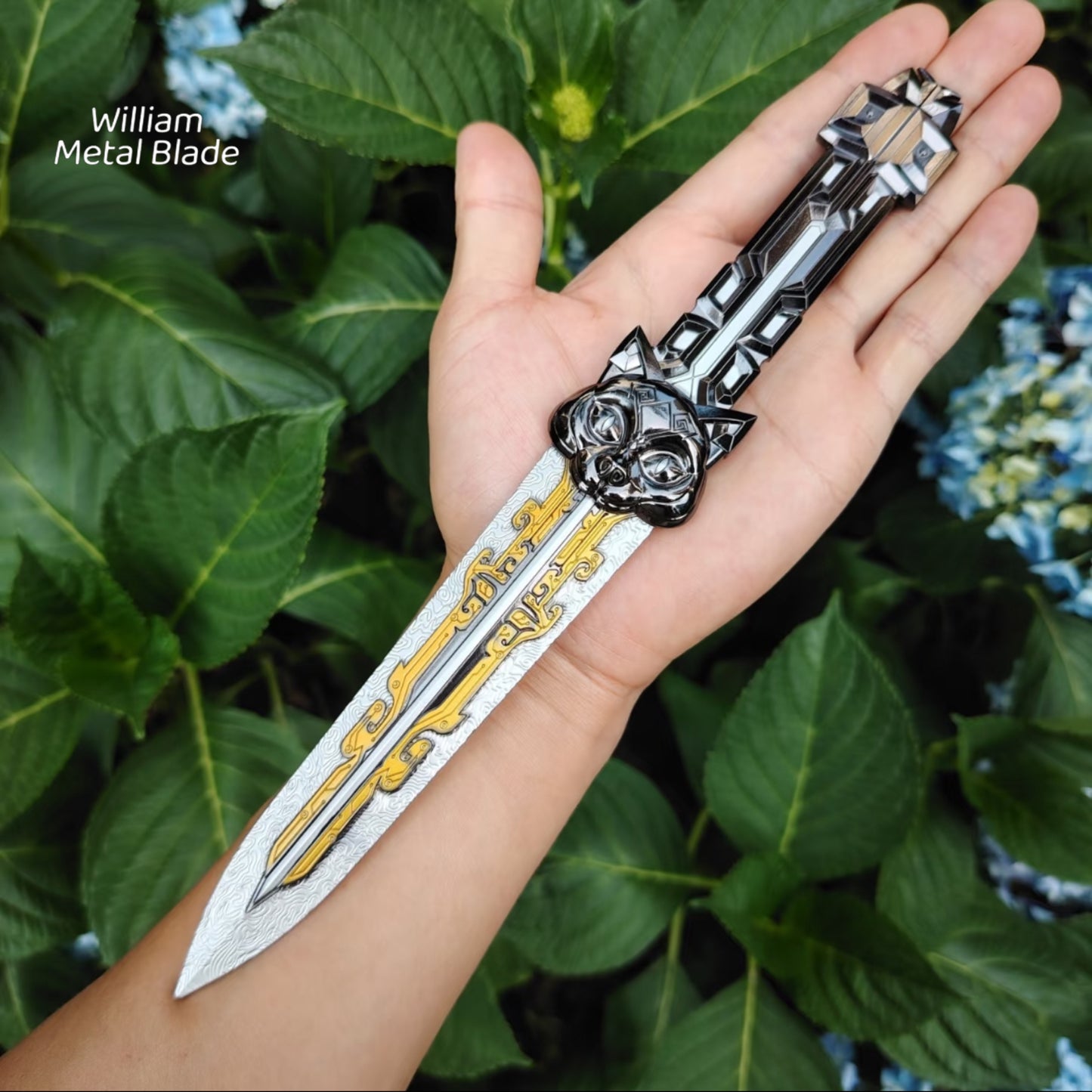 Delta Force Data Throwing Knife Metal Replica