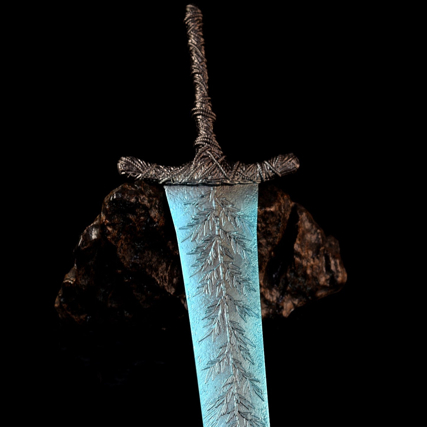 ER Dark Moonlight Greatsword 11.8'' Metal Sword