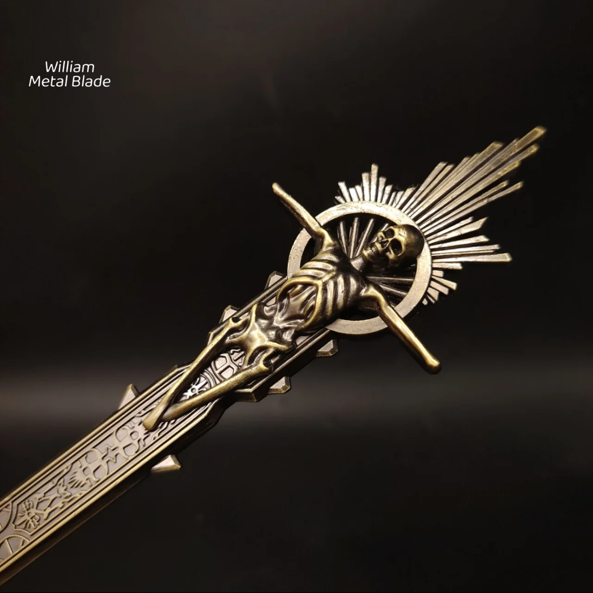 ER Golden Epitaph Mini Metal Replica